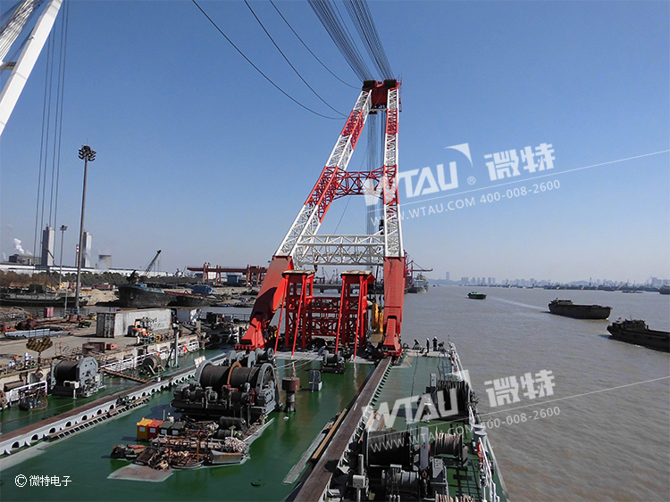 三峽日報刊登《微特電子助力華西起重船》