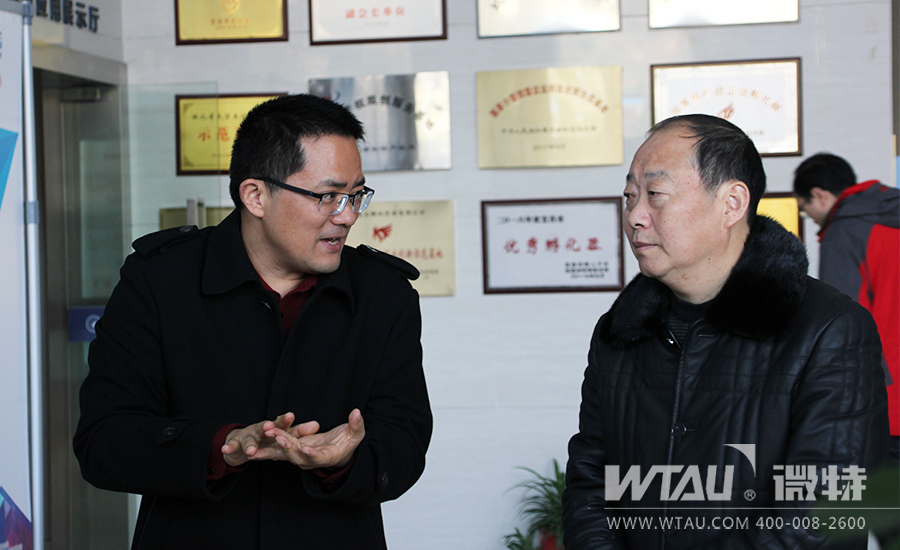 宜昌市質監(jiān)局黨組書記、局長黃傳喜到微特調研指導工作