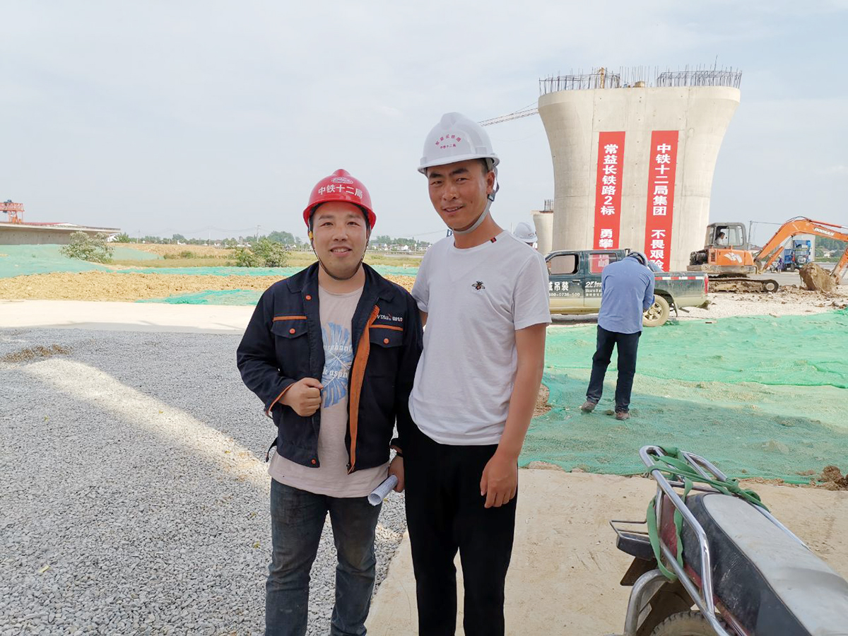 微特提梁機安全監(jiān)控系統(tǒng)助力常益長鐵路建設