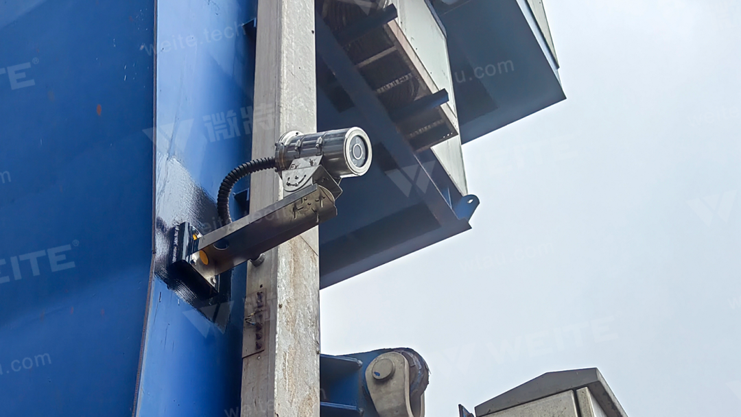 黃石新港3.png 卸船機(jī)防爆式監(jiān)控安裝現(xiàn)場